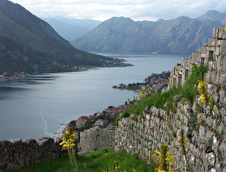 Apartment Fjord Waterfront Kotor Bagian luar foto